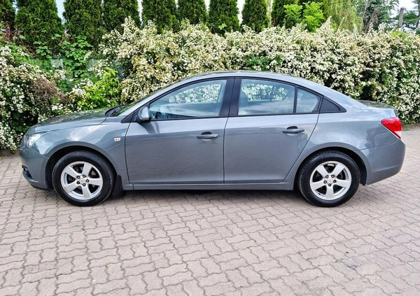 Chevrolet Cruze cena 19999 przebieg: 228000, rok produkcji 2010 z Czaplinek małe 172